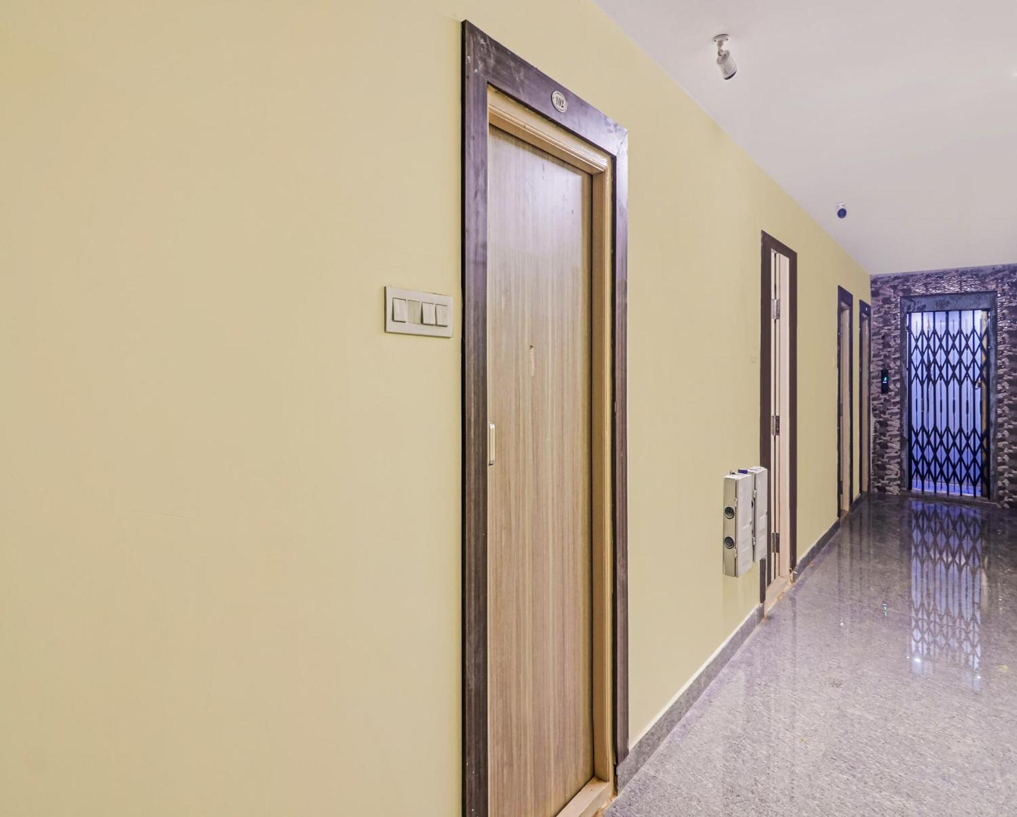 Super Hotel O Dsr Inn Near Nexus 海得拉巴 外观 照片