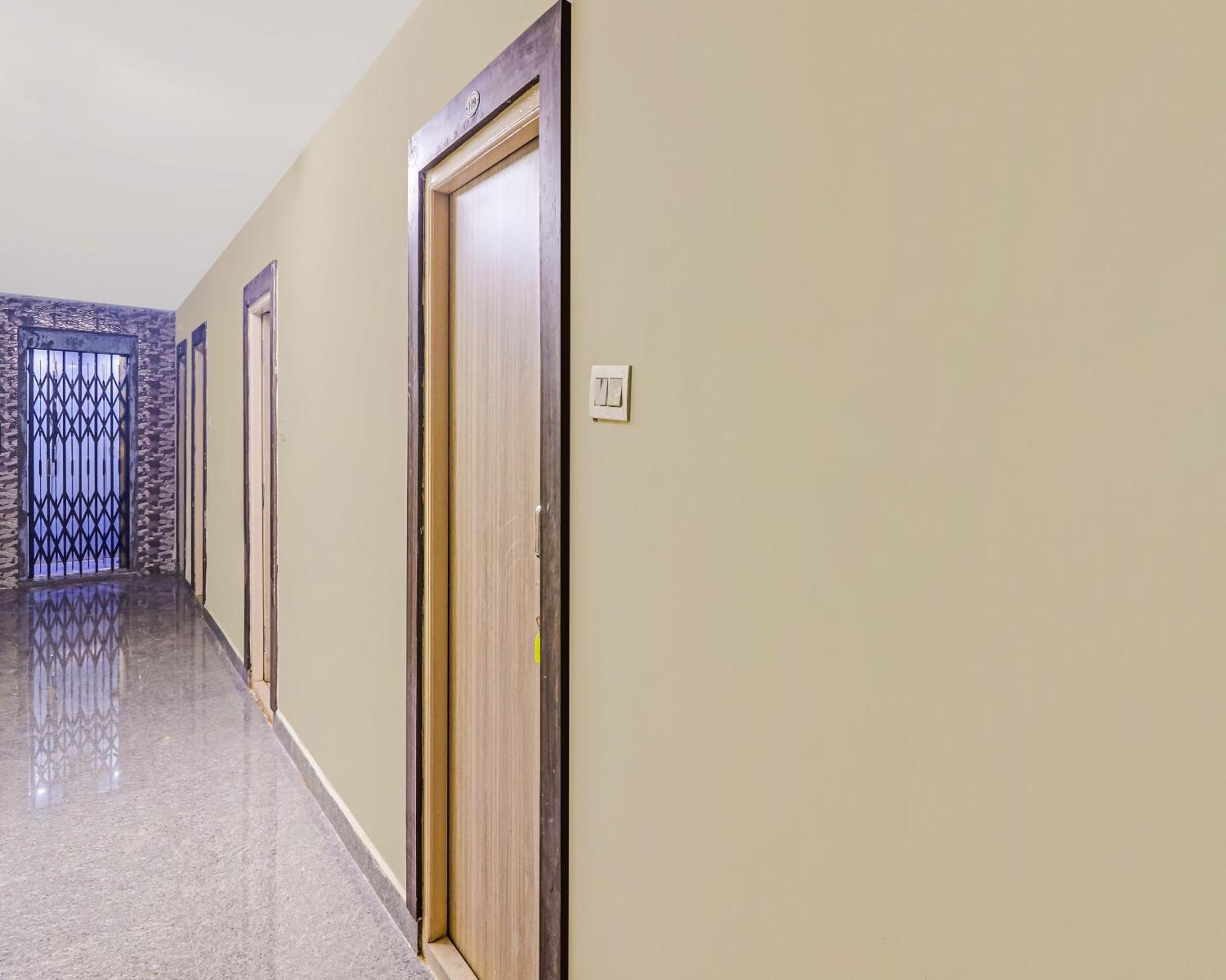 Super Hotel O Dsr Inn Near Nexus 海得拉巴 外观 照片